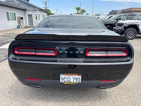 Used 2022 Dodge Challenger GT RWD image 5