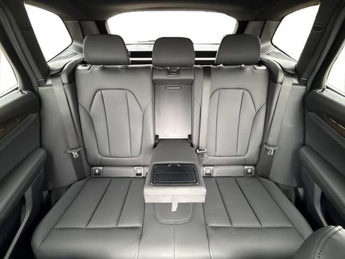 Used 2019 BMW X3 xDrive30i w/ Driving Assistance Package AWD/4WD image 16