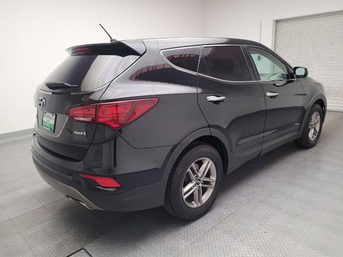 Used 2018 Hyundai Santa Fe Sport FWD image 9