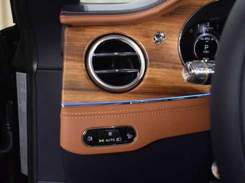 New 2026 Bentley Continental GTC image 29