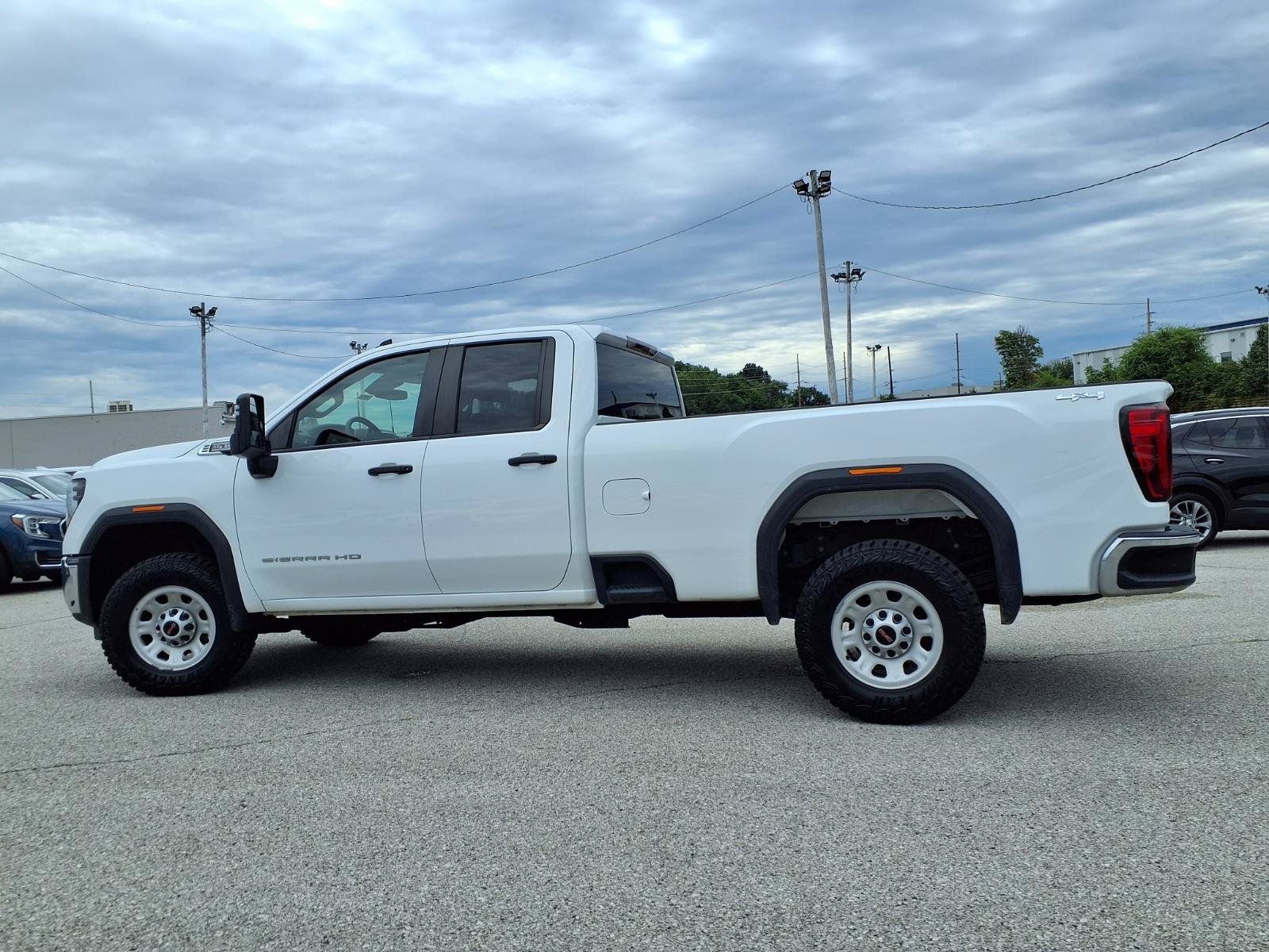 Used 2024 GMC Sierra 3500 Pro w/ Convenience Package AWD/4WD image 31