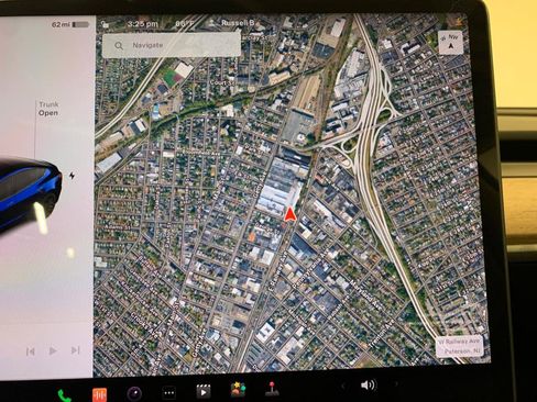 Used 2022 Tesla Model 3 Performance image 34