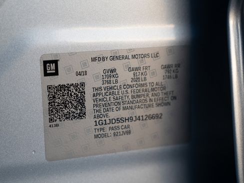 Used 2018 Chevrolet Sonic LT image 36