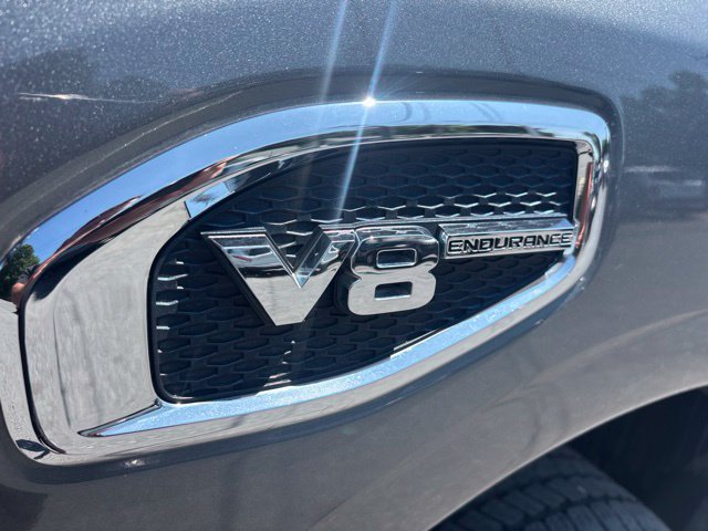 Used 2017 Nissan Titan SV AWD/4WD image 7