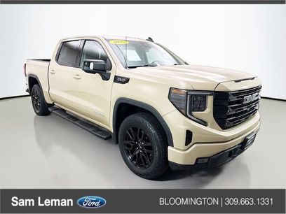 Used 2022 GMC Sierra 1500 Elevation w/ Elevation Premium Package
