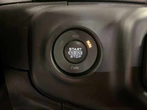 Used 2021 Jeep Wrangler Unlimited Sport image 27