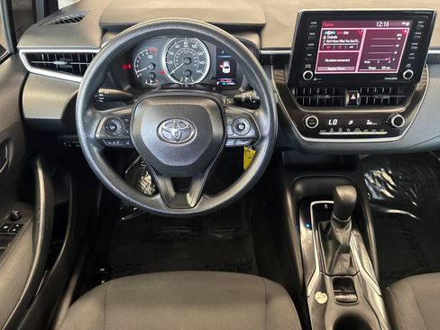 Certified 2022 Toyota Corolla LE FWD image 16