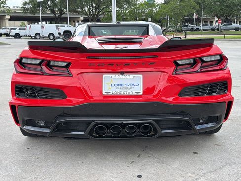 Used 2025 Chevrolet Corvette Z06 w/ Battery Protection Package image 10