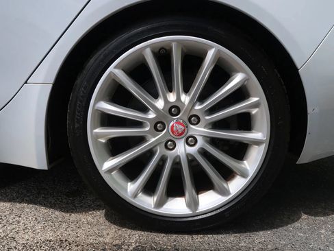 Used 2017 Jaguar XE First Edition AWD/4WD image 55