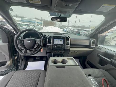 Used 2016 Ford F150 XLT w/ Equipment Group 302A Luxury image 21