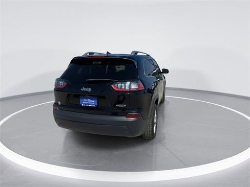 Used 2019 Jeep Cherokee Latitude w/ Popular Appearance Group image 10