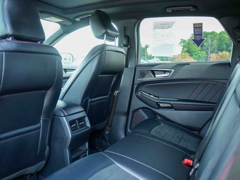 Used 2024 Ford Edge ST-Line AWD/4WD image 25
