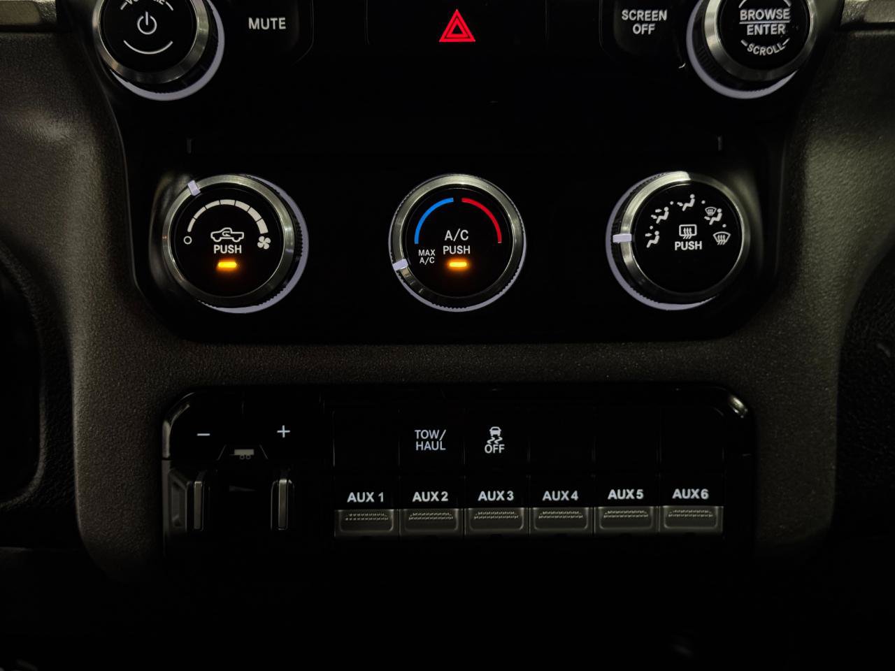 Used 2022 RAM 2500 Tradesman AWD/4WD image 26