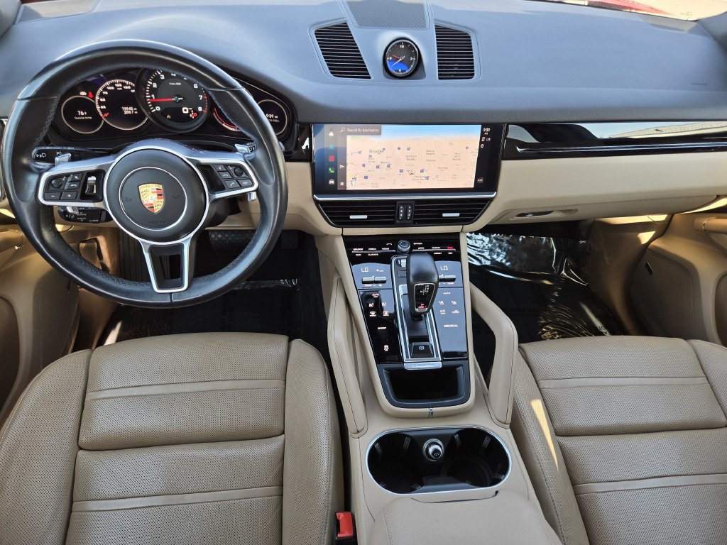 Used 2022 Porsche Cayenne AWD/4WD image 25