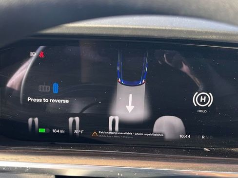 Used 2024 Tesla Model X image 22