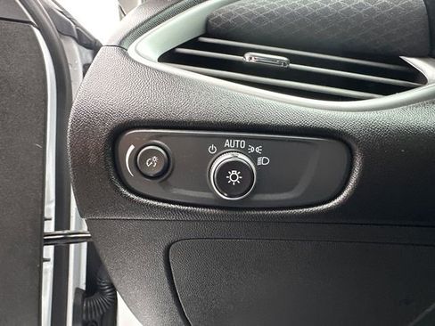 Used 2024 Chevrolet Malibu LT image 26