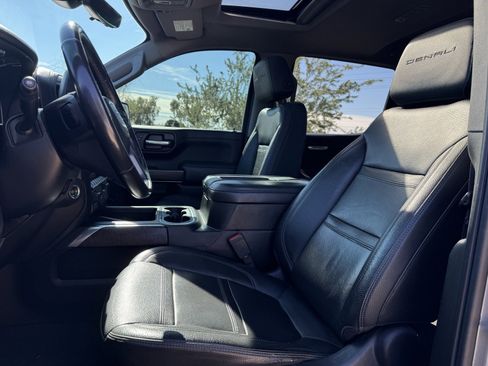 Used 2021 GMC Sierra 1500 Denali w/ Denali Ultimate Package image 11