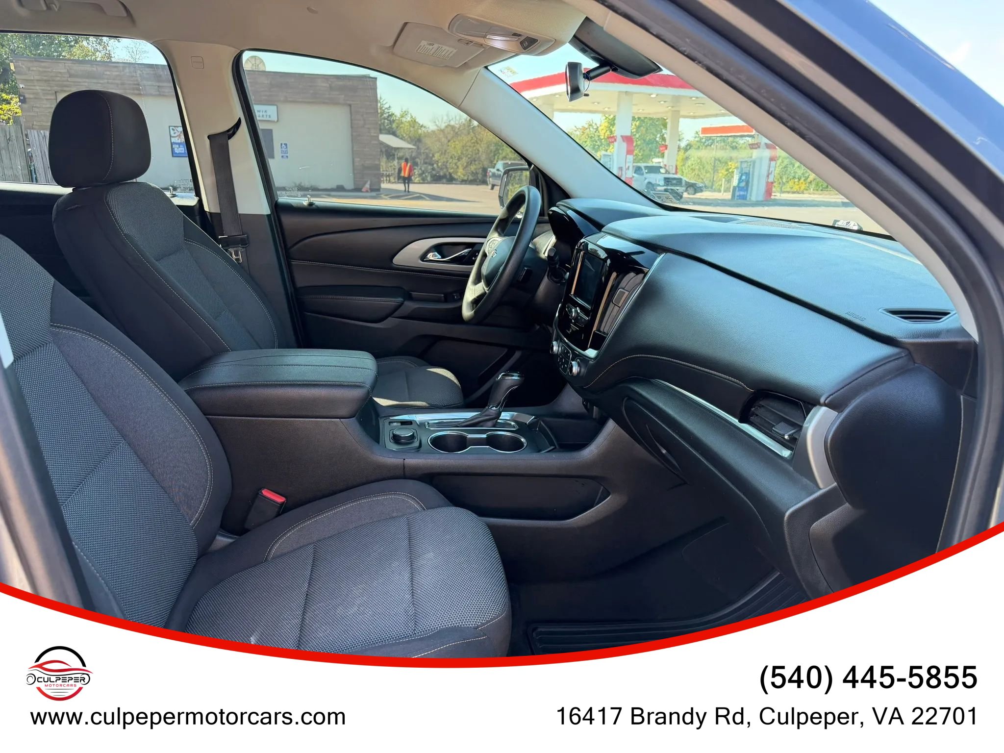 Used 2020 Chevrolet Traverse LS FWD image 15