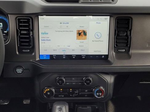 New 2025 Ford Bronco 4-Door AWD/4WD image 16