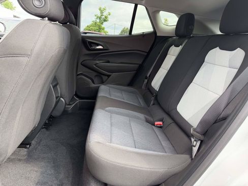 Certified 2024 Chevrolet Trax LS FWD image 12