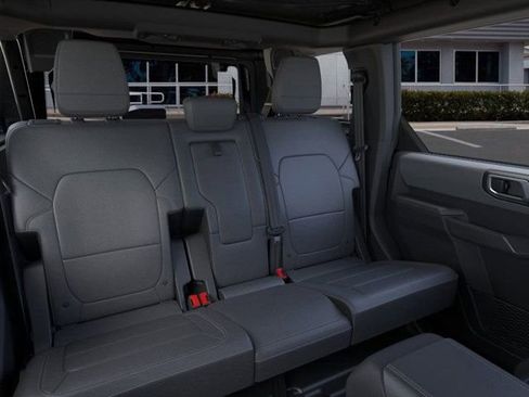 New 2025 Ford Bronco Big Bend w/ Black Diamond Package image 11