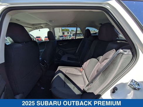 Certified 2025 Subaru Outback Premium image 7
