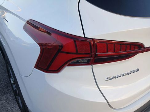 Used 2021 Hyundai Santa Fe SEL Premium image 14