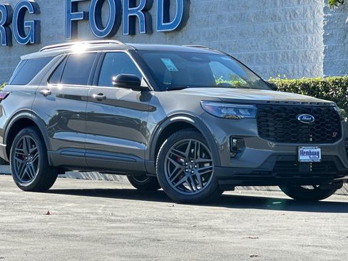 New 2026 Ford Explorer ST w/ Sun And Sound Package image 2