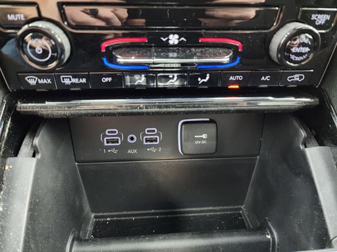 Used 2023 Jeep Grand Cherokee L Laredo w/ Trailer Tow Group (B) image 17