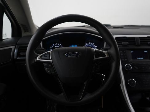 Used 2015 Ford Fusion S image 13