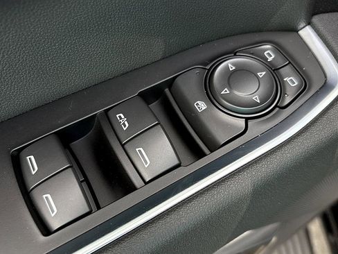 New 2026 Chevrolet Silverado 1500 LT w/ LPO, Dark Essentials Package image 17