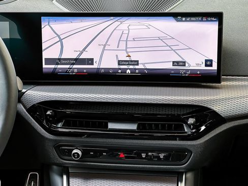 New 2026 BMW 330i Sedan w/ M Sport Package RWD image 20