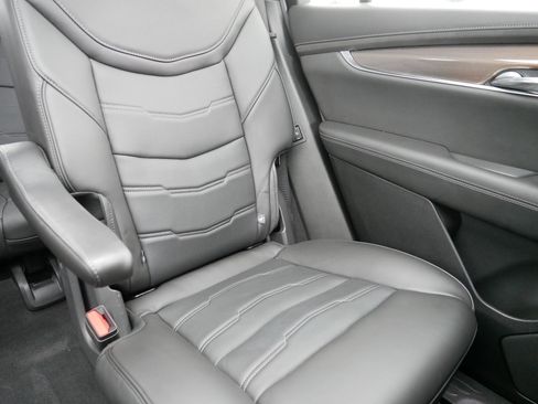 Used 2024 Cadillac XT6 Premium Luxury w/ Platinum Package image 14