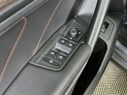 Used 2024 Volkswagen Tiguan Wolfsburg Edition FWD image 17