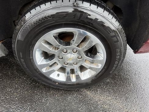 Used 2018 Chevrolet Tahoe LT AWD/4WD image 44