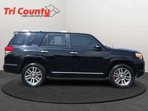 Used 2013 Toyota 4Runner Limited AWD/4WD image 9