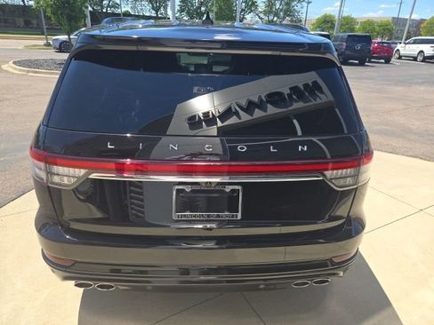 Certified 2024 Lincoln Aviator Reserve w/ Equipment Group 201A AWD/4WD image 17