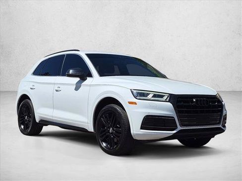 Used 2018 Audi Q5 2.0T Premium Plus w/ Premium Plus Package AWD/4WD image 3