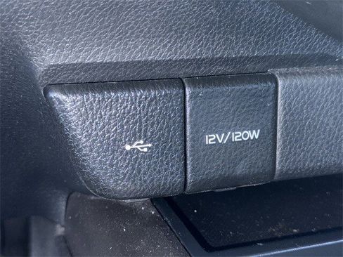 Used 2023 Toyota Camry SE image 20