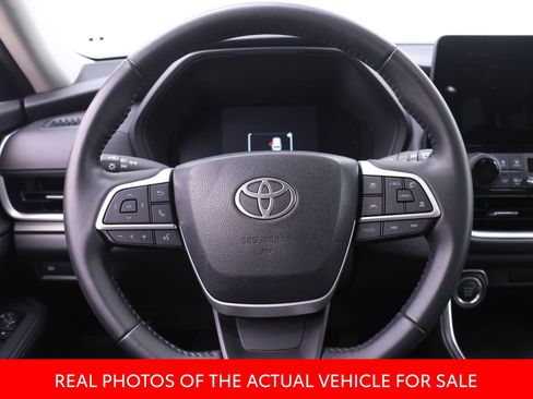 Used 2025 Toyota Grand Highlander FWD image 14