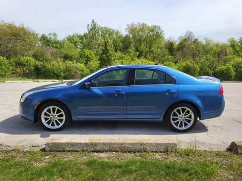 Used 2010 Mercury Milan Premier FWD image 3