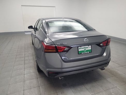 Used 2019 Nissan Altima 2.5 SR FWD image 7