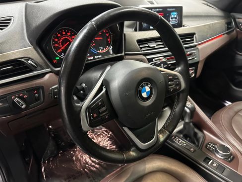 Used 2017 BMW X1 xDrive28i AWD/4WD image 9