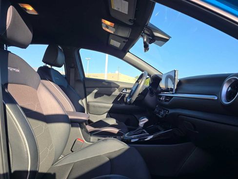 Used 2024 Kia Forte GT-Line image 11