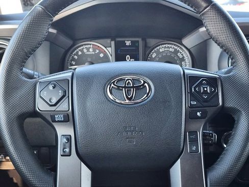 Used 2023 Toyota Tacoma TRD Sport image 29