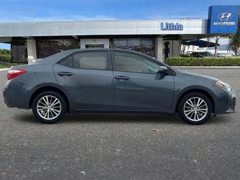 Used 2014 Toyota Corolla LE w/ Protection Package image 9