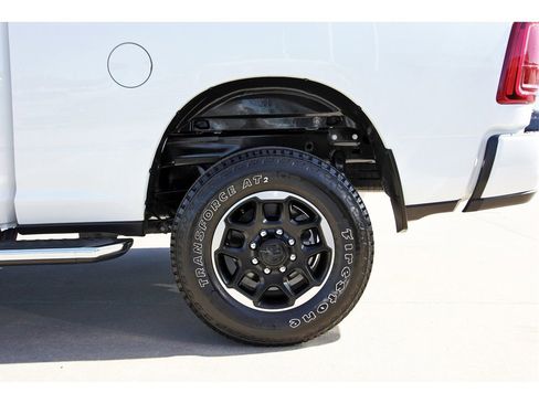 Used 2025 RAM 2500 Laramie image 33