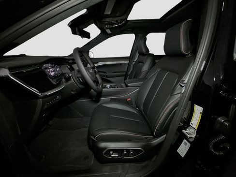 New 2025 Jeep Wagoneer S Launch Edition AWD/4WD image 15