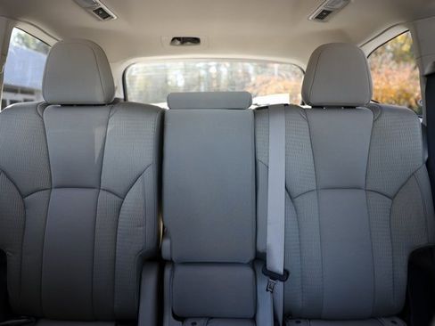 Certified 2025 Subaru Ascent Premium w/ Premium Package image 46