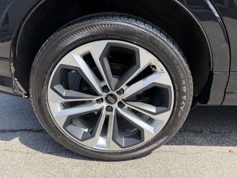 Used 2020 Audi Q3 2.0T Premium Plus w/ Premium Plus Package image 14